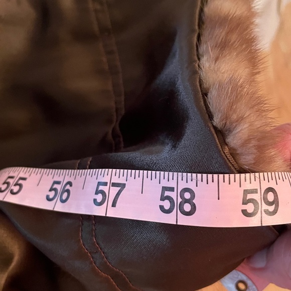 Fur Stole with satin lined collar. Vintage . Brown - Picture 13 of 13